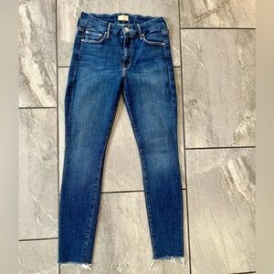 💙 Mother Looker Ankle Fray Size 27 Girl Crush Raw Hem Skinny Jeans Dark Wash